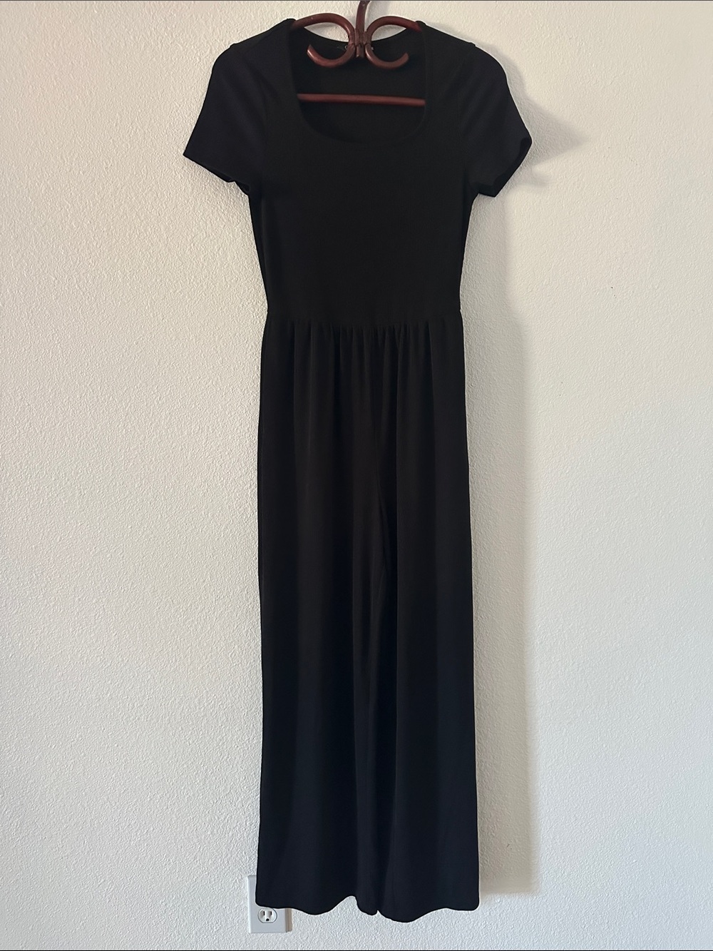 NEW! PRETTY GARDEN Black Ribbed  Short-Sleeve Wide Leg Jumper, Size Small